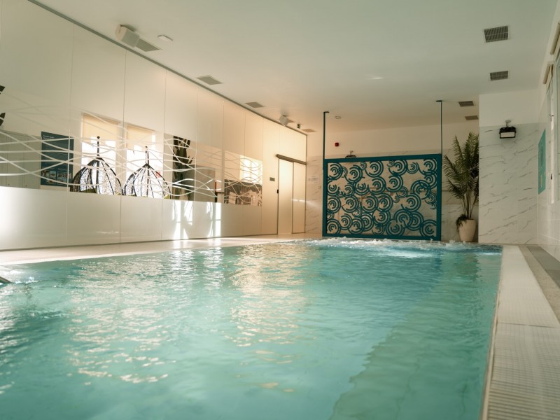 Bazen, jacuzzi, wellness 