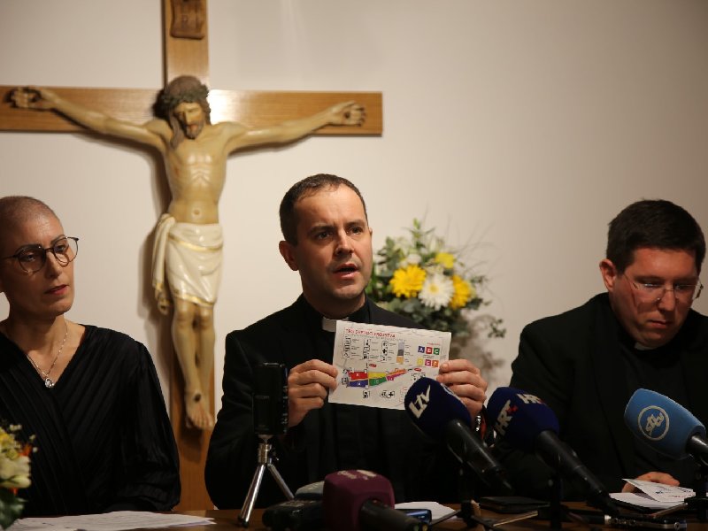 Tiskovna konferencija (foto Krešimir Putrić)