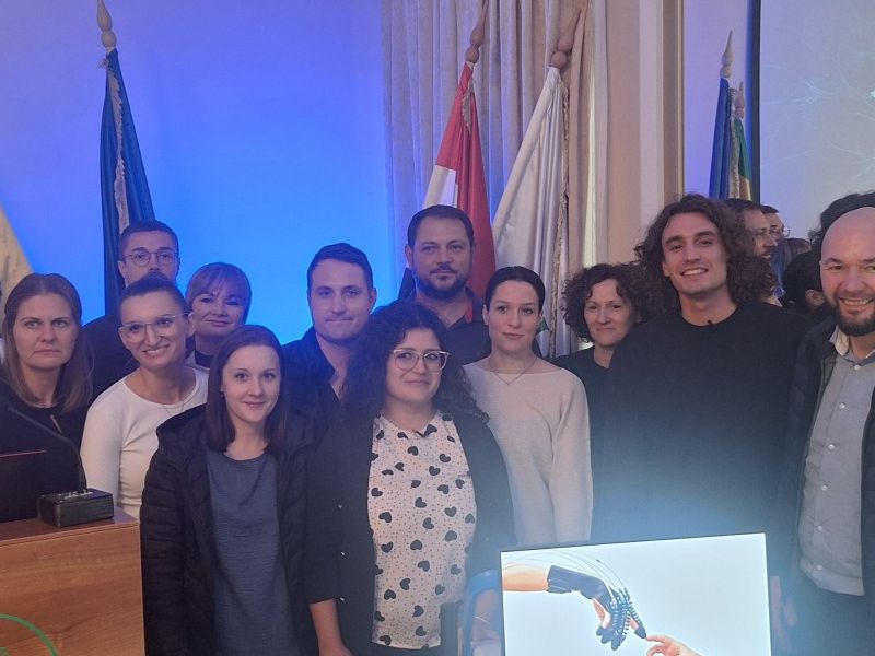 Robotika u neurorehabilitaciji Toplice Lipik fizioterapeuti i radni terapeuti Wadude Parolari Musaid, Marco Borghetti