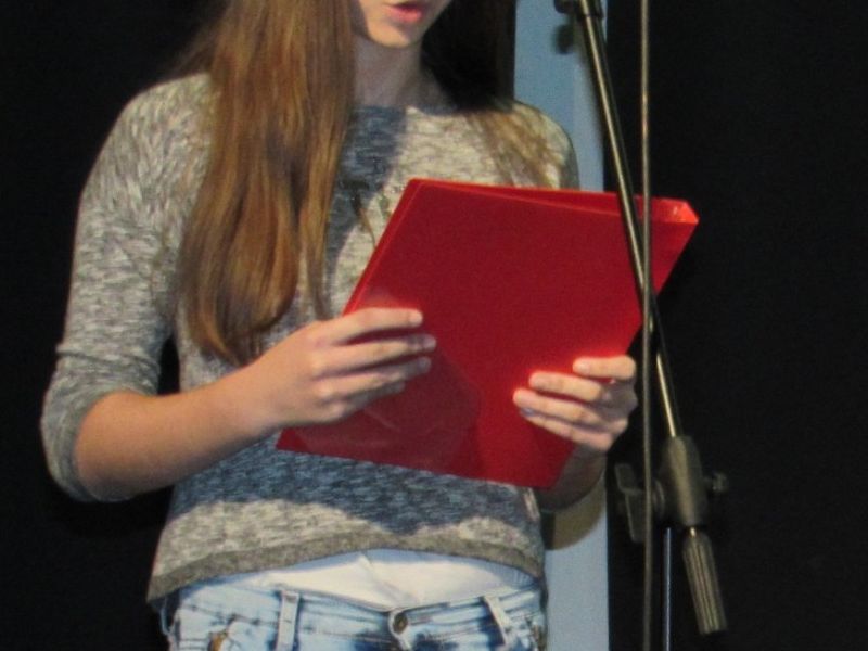 Lora Tomić