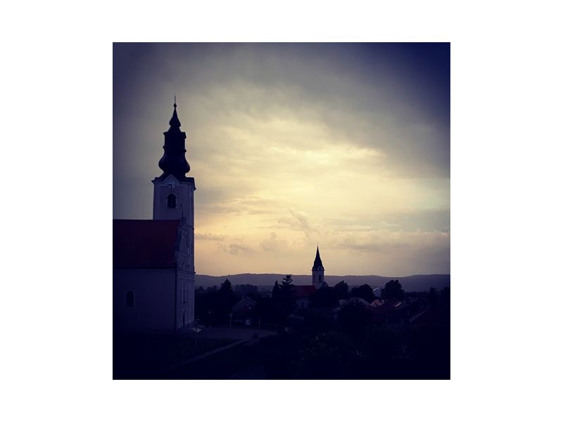 Pakrac, župna crkva Uznesenja Blažene Djevice Marije