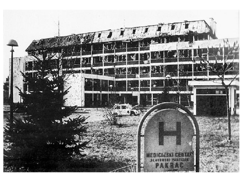 Bolnica u Pakracu (foto:dogodilose.com)