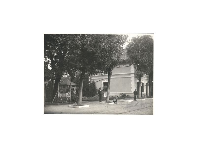 Fotografija: Kolodvor Lipik 1929. godine. Vrijeme punog cvata lječilišnog turizma u Lipiku