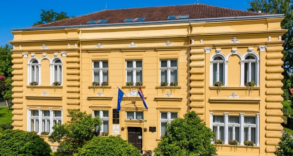 Gradska uprava u Lipiku